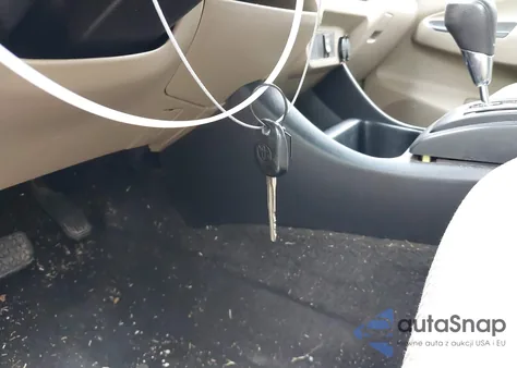 2014 Toyota Tacoma Base V6 z USA, uszkodzony, nr VIN 5TFMU4FN9EX025557